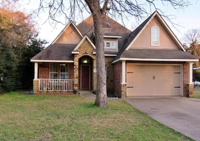 Photo 1 of Single family home for sale at 52 Fairway Dr, Normangee, TX 77871 | MLS# 94314131 | Listing updated on 2026-08-25