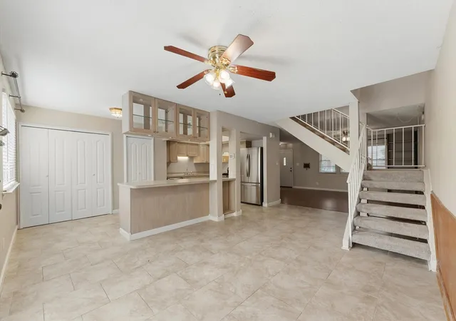 5th image of 10556 Hammerly Blvd #328, Houston, TX 77043 | MLS# 81571062