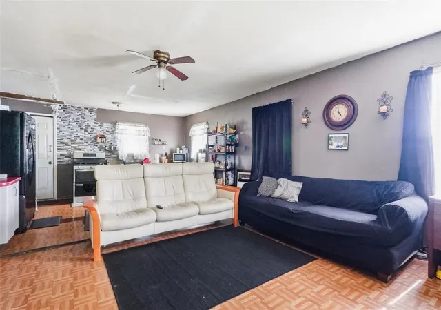 Photo 3 of Single family home for sale at 7952 Bonaire St, Houston, TX 77028 | MLS# 46932939 | Listing updated on 2026-09-18