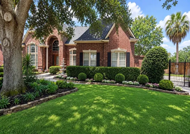2nd image of 16315 Chipstead Dr, Spring, TX 77379 | MLS# 98500478
