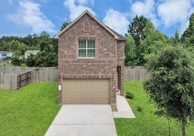 Photo 1 of Single family home for sale at 16434 Tracy Ct, Conroe, TX 77306 | MLS# 25638812 | Listing updated on 2026-08-05