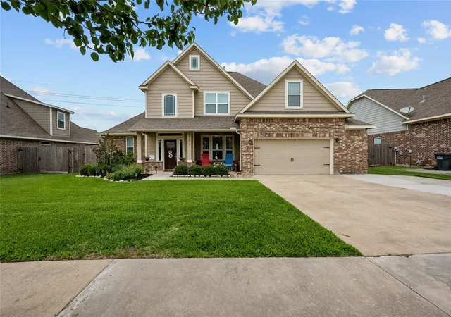 3rd image of 9723 Suffolk Downs Dr, Baytown, TX 77523 | MLS# 6299176