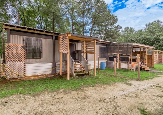 Homes for sale in Groveton, TX | 159 S Pecan Ave, Groveton, TX 75845 | MLS# 12703977