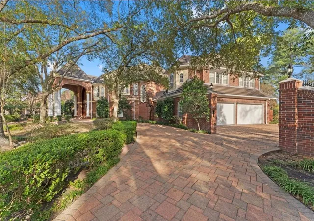 Photo 4 of Single family home for sale at 2907 Cedar Woods Pl, Houston, TX 77068 | MLS# 61538825 | Listing updated on 2026-09-04