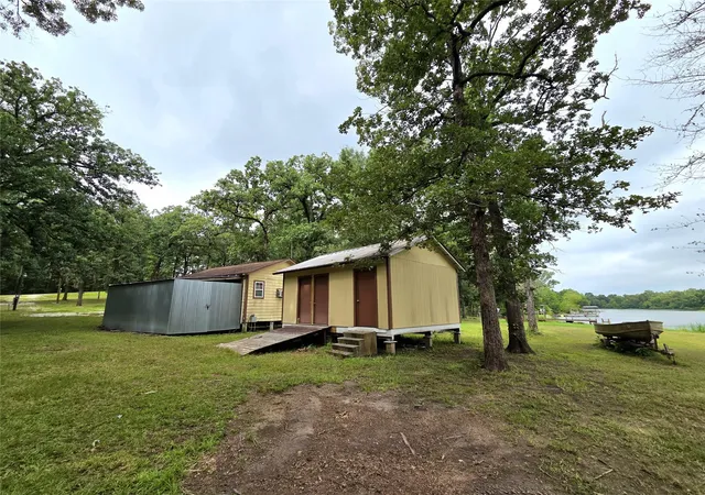 Photo 1 of Land for sale at 311 Chestnut Bnd, Huntsville, TX 77320 | MLS# 57361775 | Listing updated on 2026-08-28