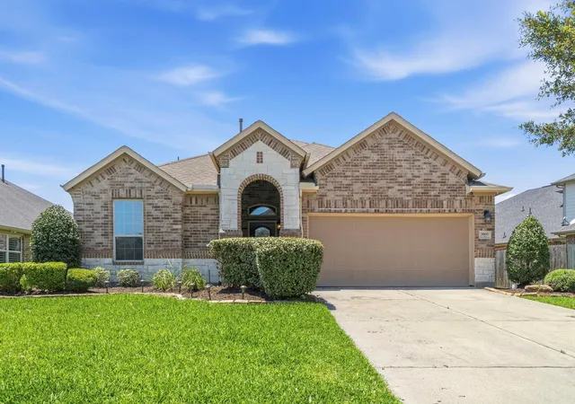 1st image of 3900 Enchanted Timbers Ln, Spring, TX 77386 | MLS# 93541537