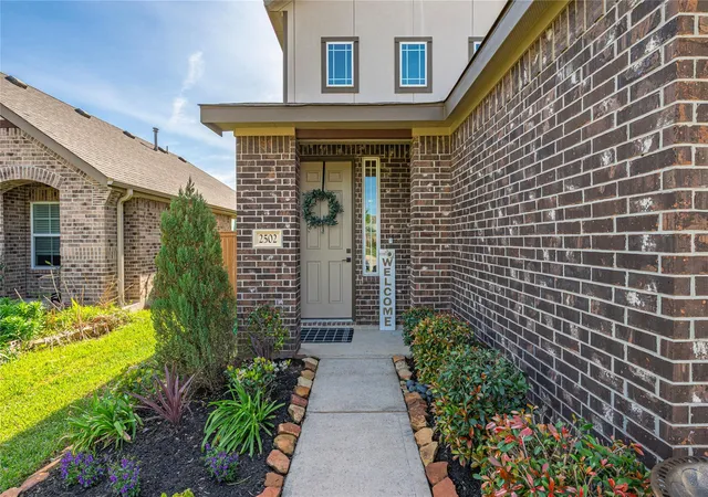 2nd image of 2502 Bernadino Dr, La Marque, TX 77568 | MLS# 74026167