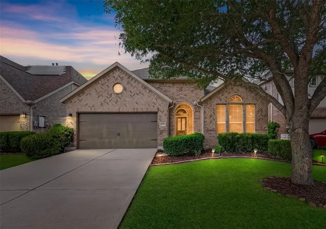 Photo 1 of Single family home for sale at 10318 Rouken Glen Ct, Richmond, TX 77407 | MLS# 35041685 | Listing updated on 2026-08-29