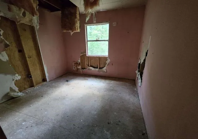 Photo 2 of Single family home for sale at 956 Road 3802, Cleveland, TX 77327 | MLS# 18030713 | Listing updated on 2026-06-02