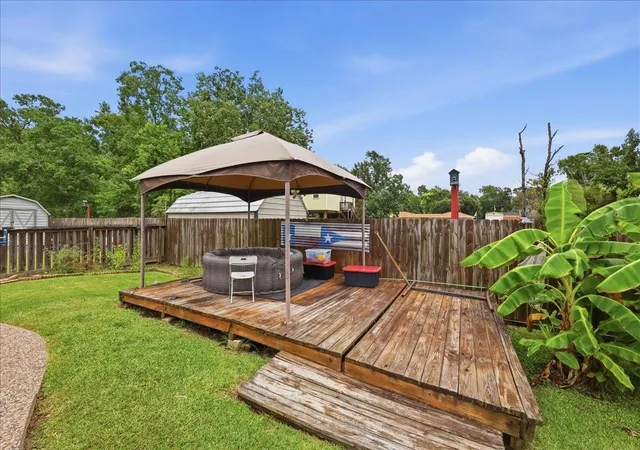 39th image of 980 Dugas St, Bridge City, TX 77611 | MLS# 4279986
