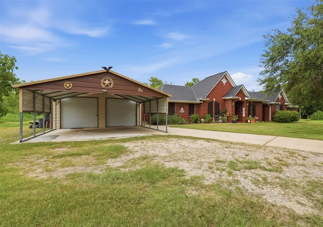 3rd image of 6803 Dogwood St, Manvel, TX 77578 | MLS# 43433078