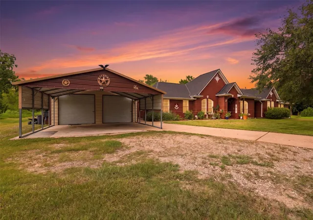 4th image of 6803 Dogwood St, Manvel, TX 77578 | MLS# 43433078