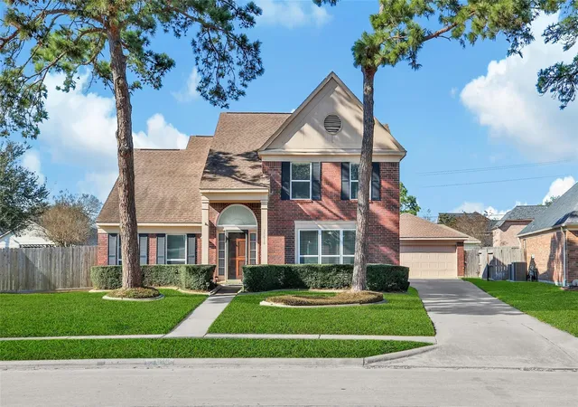 Photo 2 of Sale Pending at 17618 Rustling Aspen Ln, Houston, TX 77095 | MLS# 63282642 | Listing updated on 2026-09-04