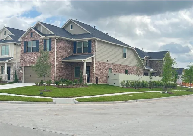 Photo 2 of Single family home for sale at 17697 Tree Of Heaven Dr, Conroe, TX 77385 | MLS# 44400258 | Listing updated on 2026-08-30