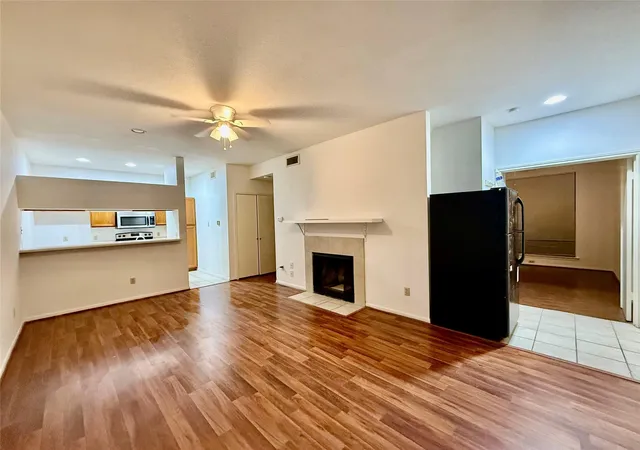 5th image of 8055 Cambridge St #71, Houston, TX 77054 | MLS# 96741643