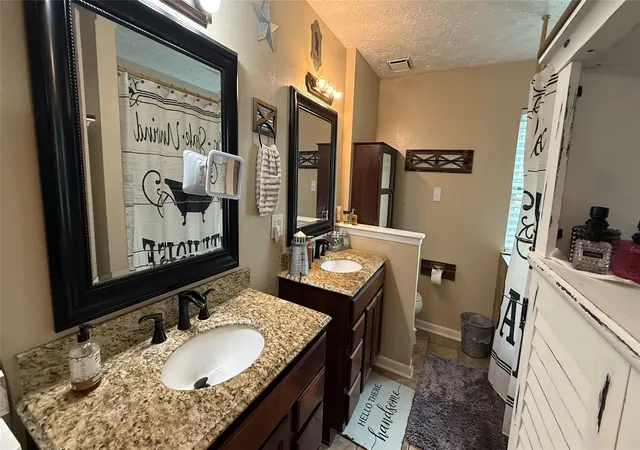 3rd image of 430 Enfield Dr, Highlands, TX 77562 | MLS# 14076559