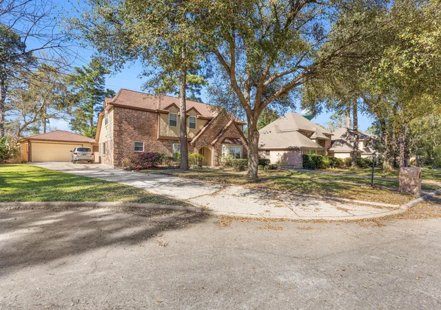 Photo 3 of Single family home for sale at 5602 Fountainbridge Ln, Houston, TX 77069 | MLS# 55367662 | Listing updated on 2026-07-14