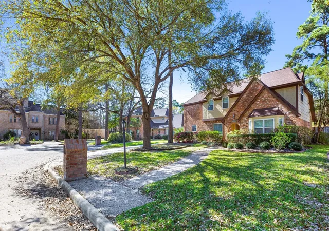 Photo 4 of Single family home for sale at 5602 Fountainbridge Ln, Houston, TX 77069 | MLS# 55367662 | Listing updated on 2026-07-14