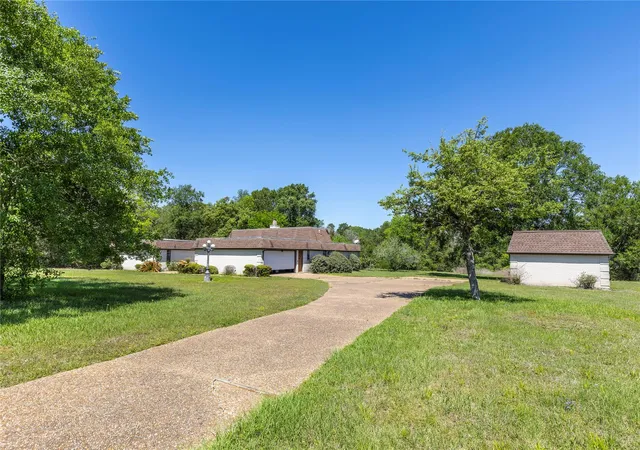 Photo 4 of Land for sale at 119 Heritage Trl, Bellville, TX 77418 | MLS# 90253360 | Listing updated on 2026-04-25
