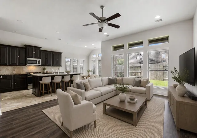 Photo 3 of Sale Pending at 4108 Ashwood Holw Ln, Spring, TX 77386 | MLS# 18906853 | Listing updated on 2026-09-17