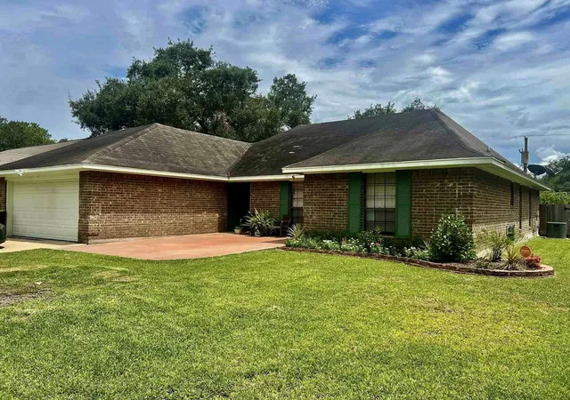 Homes for sale in Bay City, TX | 2816 La Mesa St, Bay City, TX 77414 | MLS# 62378763