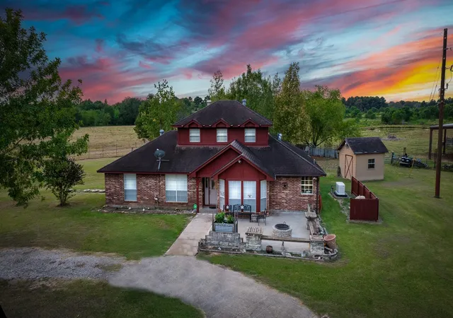 Photo 3 of Sale Pending at 19105 Mueschke Rd, Tomball, TX 77377 | MLS# 38440589 | Listing updated on 2026-08-08