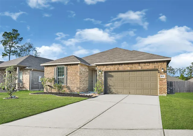 Photo 3 of Single family home for sale at 2210 Timberland Country Ct, Conroe, TX 77304 | MLS# 97101439 | Listing updated on 2026-09-11