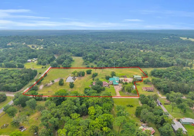 Homes for sale in Huntsville, TX | 103 Roundabout Ln, Huntsville, TX 77320 | MLS# 61670757