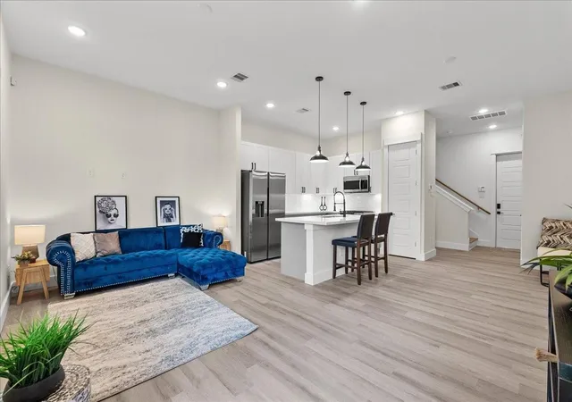 1st image of 2906 Stevens St, Houston, TX 77026 | MLS# 63621363