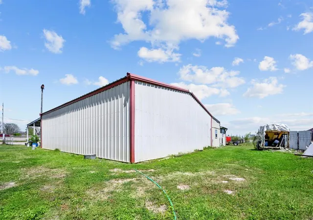 Photo 3 of Land for sale at 2402 East Fwy, Baytown, TX 77521 | MLS# 16406261 | Listing updated on 2025-09-23