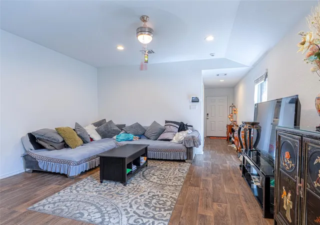 Photo 4 of Single family home for sale at 14833 Cypress Holw Dr, New Caney, TX 77357 | MLS# 36915907 | Listing updated on 2026-07-29