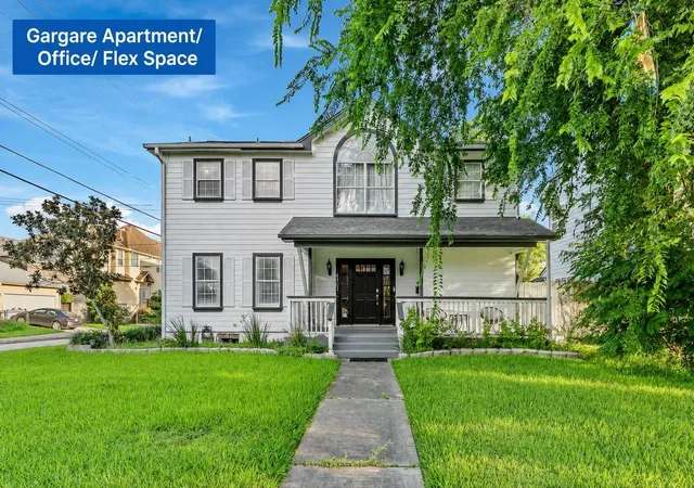 Photo 1 of Sale Pending at 4401 Holt St, Bellaire, TX 77401 | MLS# 83953107 | Listing updated on 2026-09-15