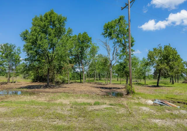 Homes for sale in Bedias, TX | 6575 Atakapan Trail, Bedias, TX 77831 | MLS# 84081733