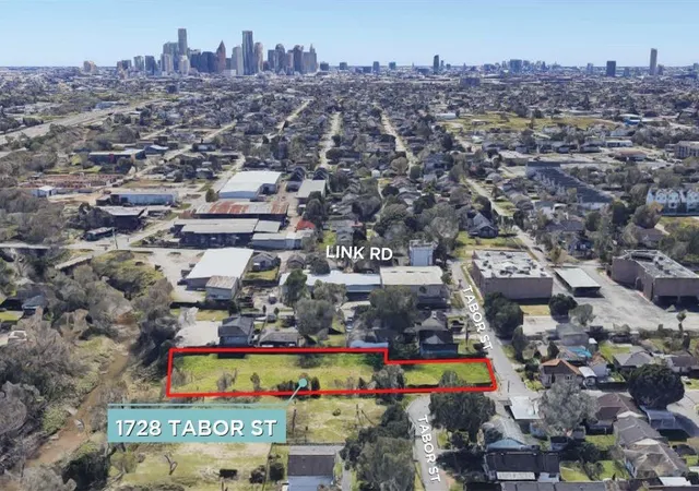 1st image of 1728 Tabor St, Houston, TX 77009 | MLS# 48709190