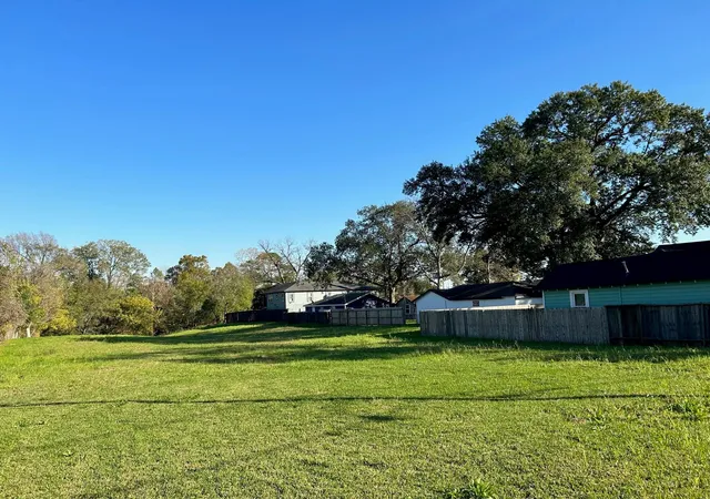 4th image of 1728 Tabor St, Houston, TX 77009 | MLS# 48709190