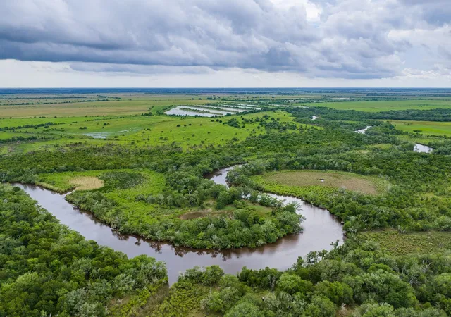 1st image of 208 Cr 208, Danbury, TX 77534 | MLS# 65337656