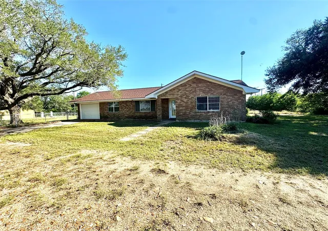 4th image of 2691 Fm 1862, Blessing, TX 77465 | MLS# 44952434
