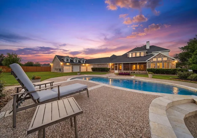 Photo 3 of Single family home for sale at 3960 Pebble Brk Dr, League City, TX 77573 | MLS# 22186865 | Listing updated on 2026-08-06