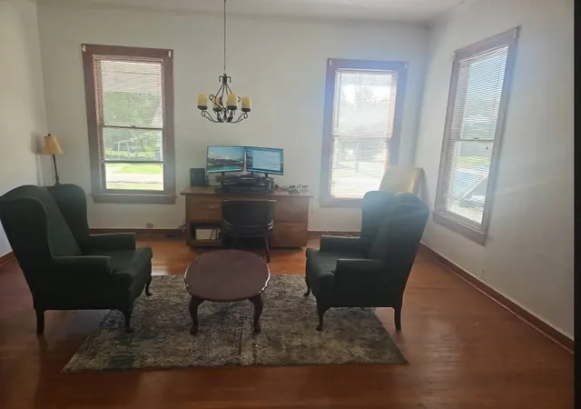 4th image of 305 W Main St, Kirbyville, TX 75956 | MLS# 16532432
