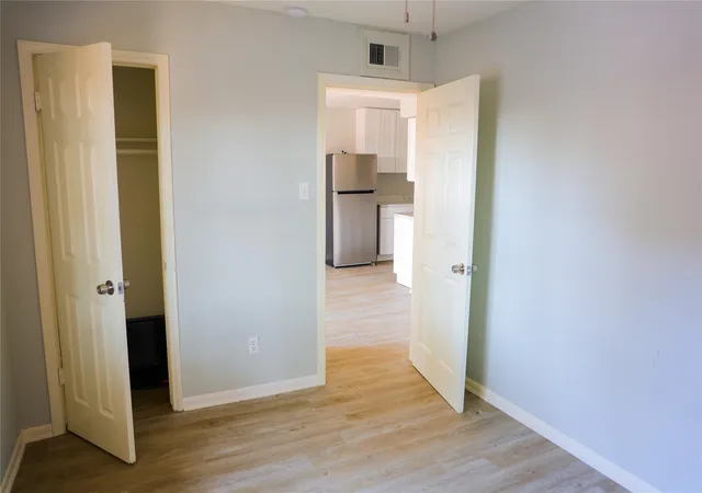 21st image of 909 Yorkshire St St #8, Houston, TX 77022 | MLS# 14661847