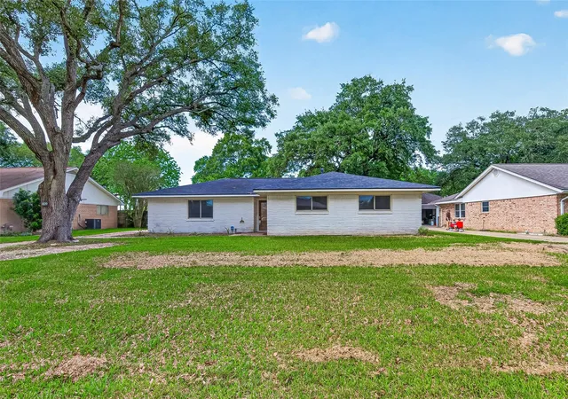 Homes for sale in Rosenberg, TX | 809 Bernard Ave, Rosenberg, TX 77471 | MLS# 85034039