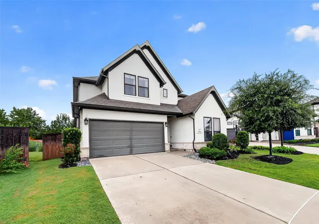 Photo 2 of Single family home for sale at 19402 Fannin County Ln, Cypress, TX 77433 | MLS# 14627091 | Listing updated on 2026-08-18