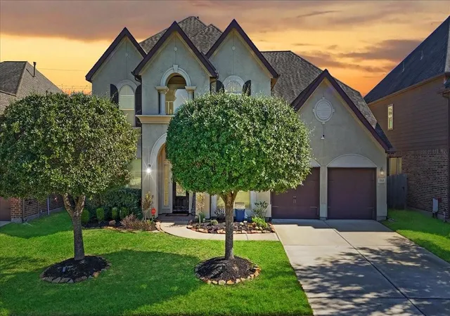 Photo 1 of Single family home for sale at 3203 Seneca Landing Ln, Pearland, TX 77584 | MLS# 38161905 | Listing updated on 2026-09-12