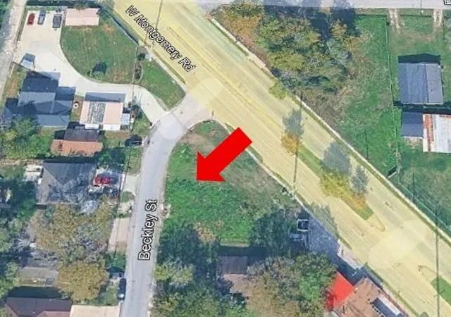 Photo 3 of Sale Pending at 8000 Beckley St, Houston, TX 77088 | MLS# 13911028 | Listing updated on 2026-09-28