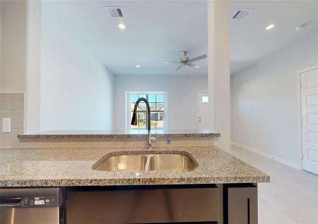 Photo 9 of Sale Pending at 16697 Eastchase St, Montgomery, TX 77316 | MLS# 91319981 | Listing updated on 2026-08-31