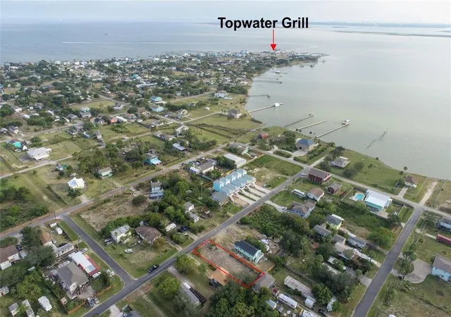 Photo 3 of Land for sale at 1010 15th Street, Dickinson, TX 77539 | MLS# 77965319 | Listing updated on 2026-10-02