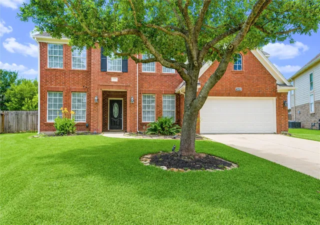 Photo 1 of Single family home for sale at 12606 Brandon Bnd Dr, Missouri City, TX 77489 | MLS# 34395183 | Listing updated on 2026-08-23