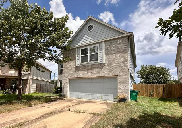 Photo 2 of Single family home for sale at 21606 Dean Dale Ct, Katy, TX 77449 | MLS# 93772662 | Listing updated on 2026-08-19