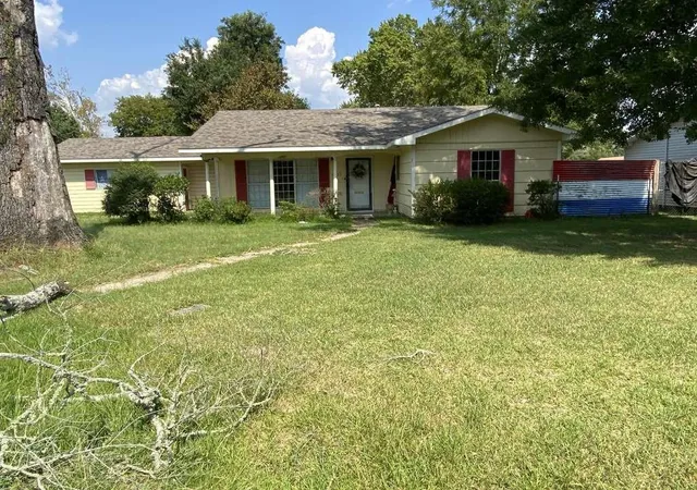 Homes for sale in Beaumont, TX | 4220 Redwood Dr, Beaumont, TX 77703 | MLS# 20727698