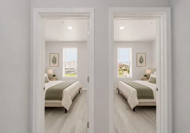 Listing Photo 5 - Condo for sale in building located at 715 28th St, Galveston, TX 77550